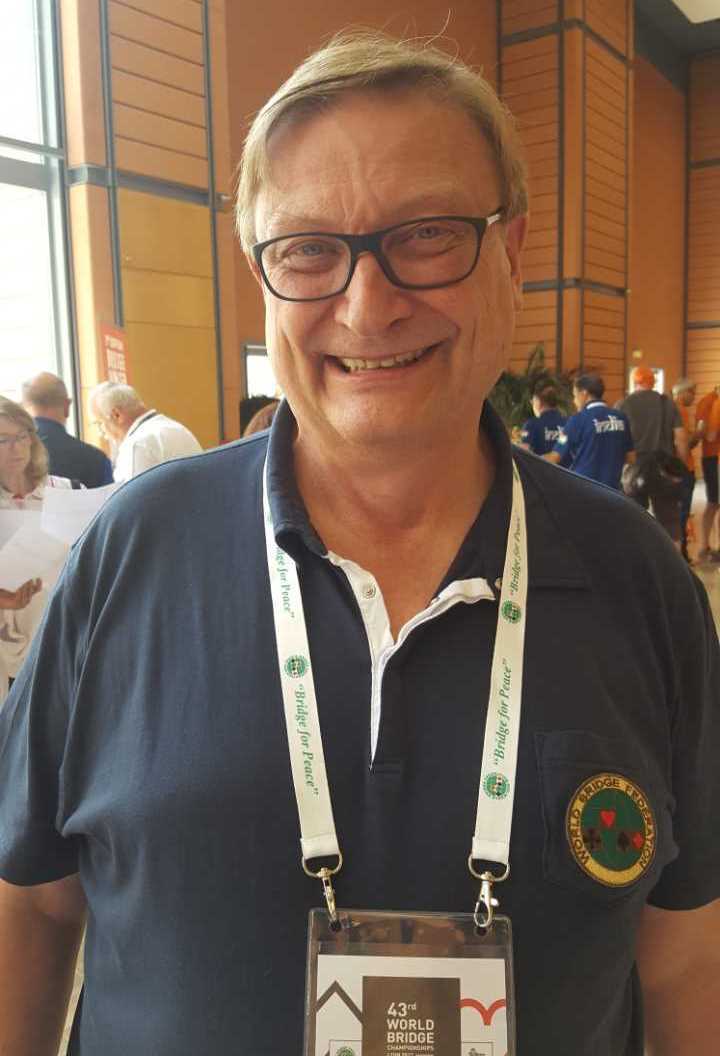 Yves Aubry, president EBL en kandidaat-president WBF, in Lyon (Jan van Cleeff)